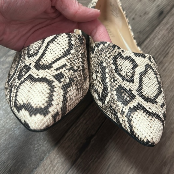 Franco Sarto Hazeline Snakeskin Flats - Picture 6 of 14